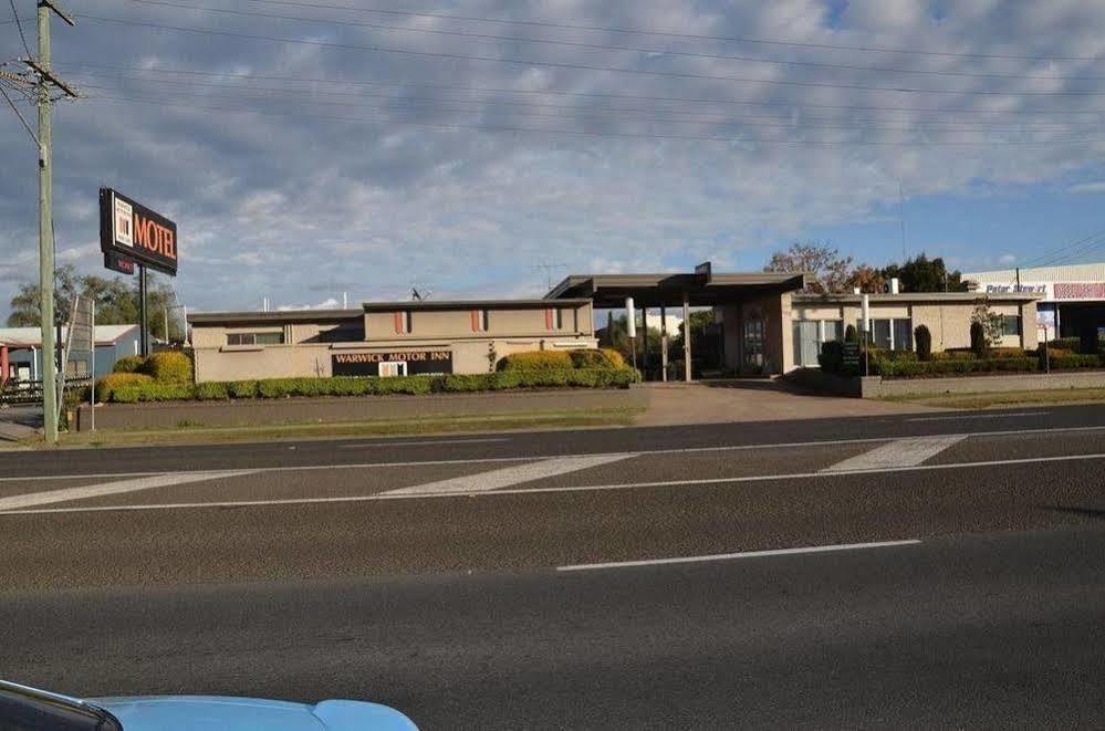 Warwick Motor Inn Exterior foto